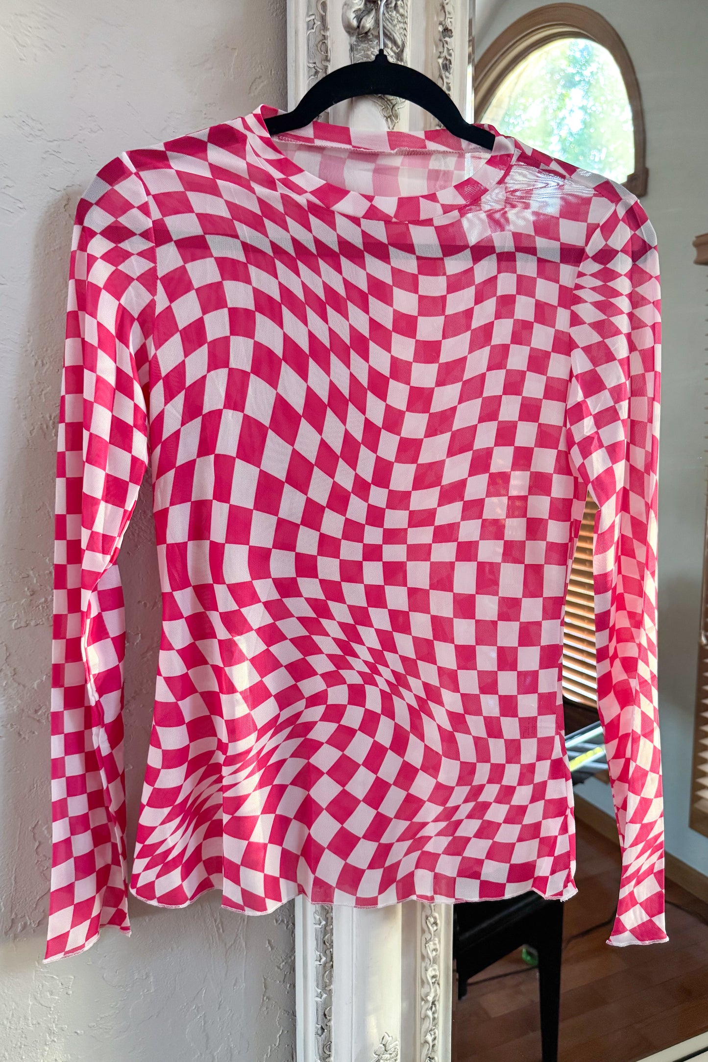 Cool Confidence Checkered Mesh Mock Neck Top, Pink