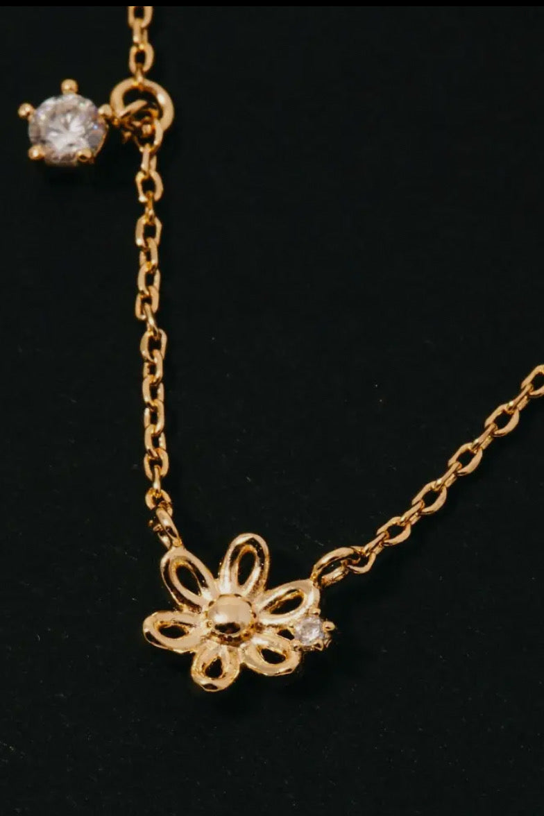 Gold Dipped Flower Charm Chain Necklace, Gold
