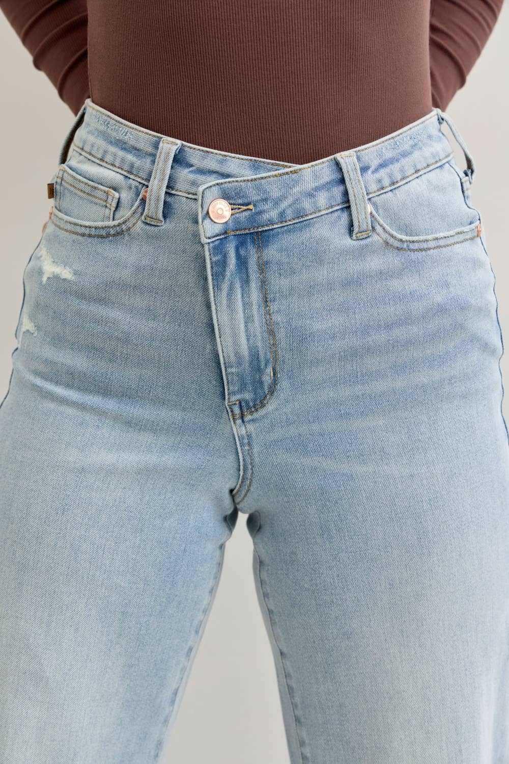High Waisted Retro Wide Criss-Cross Waist Band Mild Destroy Judy Blue Jeans, Light Wash