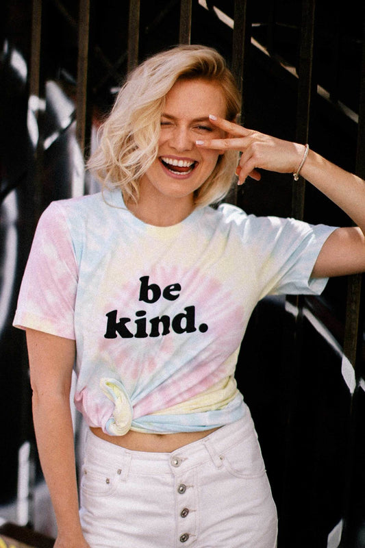 Be Kind Graphic Tee