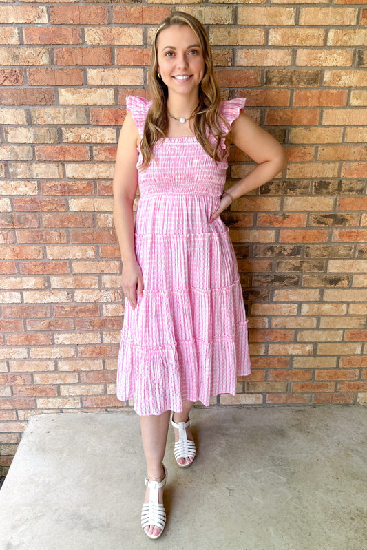 Leading Lady Checkered Seersucker Dress, Pink