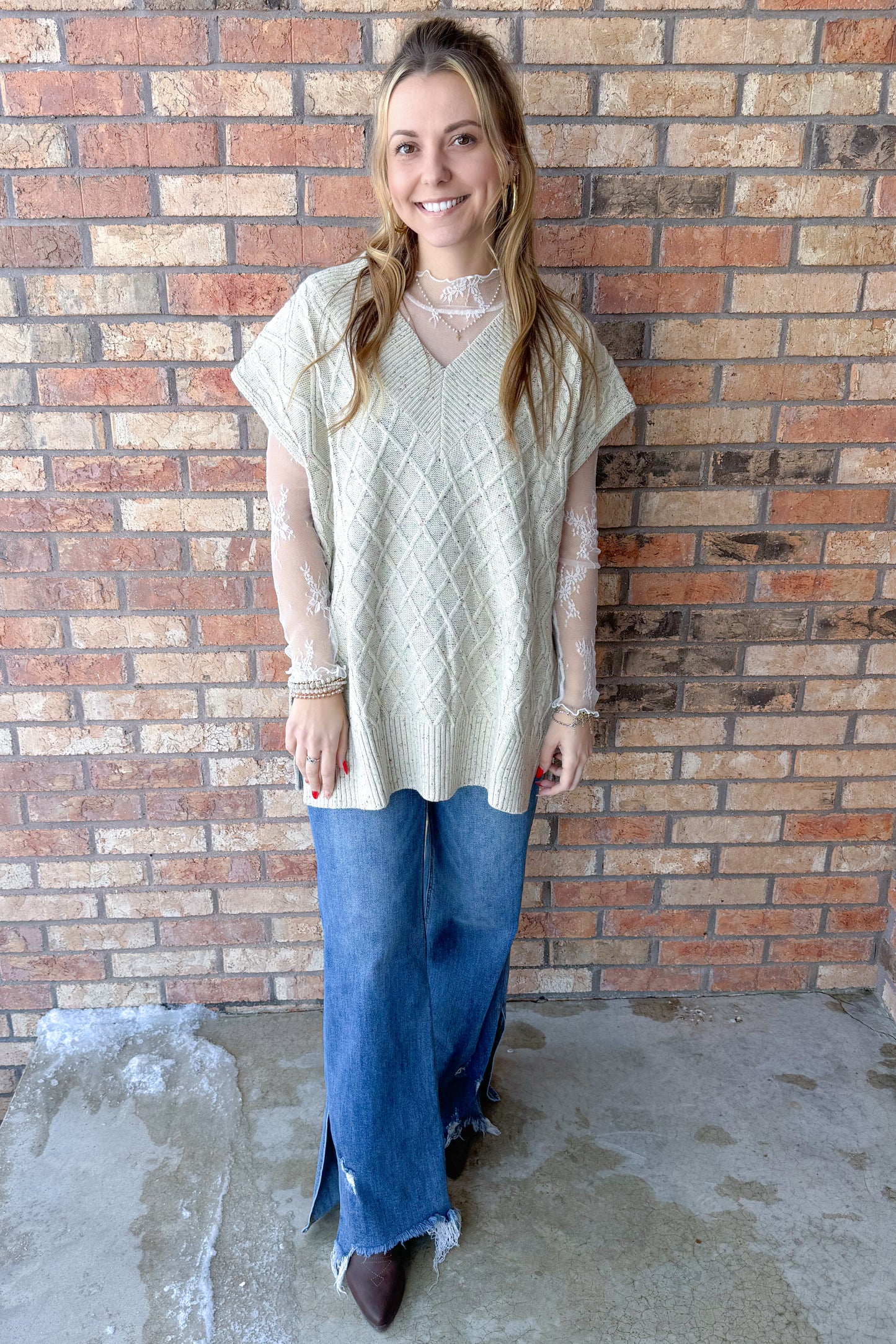 Emma Oversized Cable Vest, Oatmeal