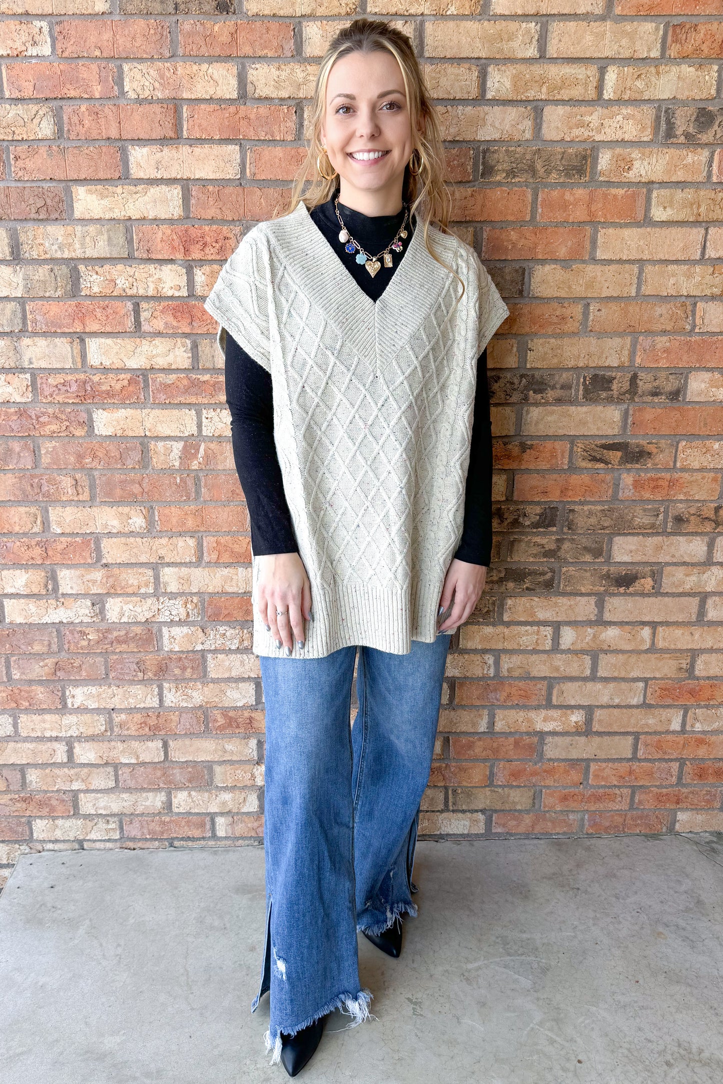 Emma Oversized Cable Vest, Oatmeal